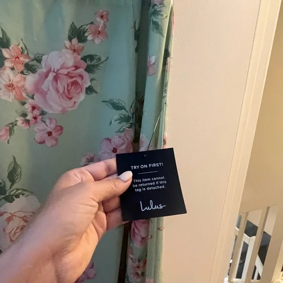 NWT Lulu’s floral mint green dress - Picture 4 of 7